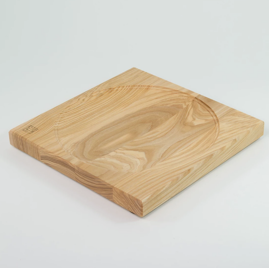 Mader Wooden Ash Plate for Spinning Tops 25 cm x25 cm