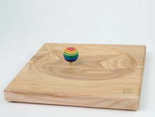 Load image into Gallery viewer, Mader Wooden Ash Plate for Spinning Tops 25 cm x25 cm
